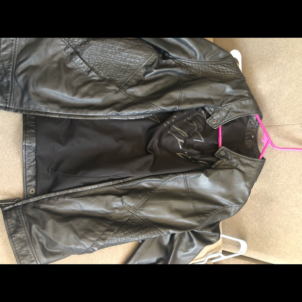 Authentic Karl lagerfeld leather jacket runs small